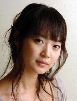 Shin Min Ah image